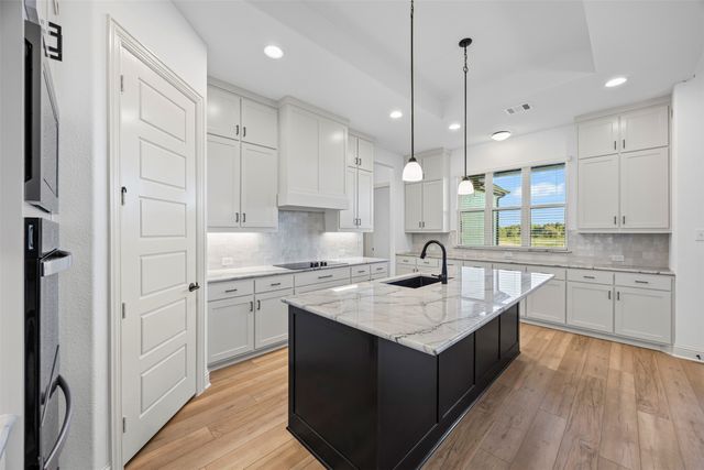 161 Aria Drive, Waxahachie, TX 75165