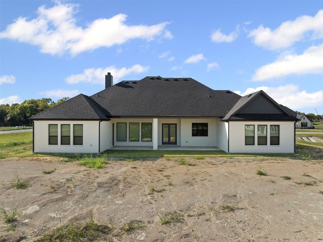 161 Aria Drive, Waxahachie, TX 75165