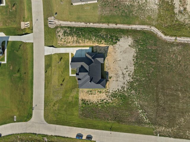 161 Aria Drive, Waxahachie, TX 75165