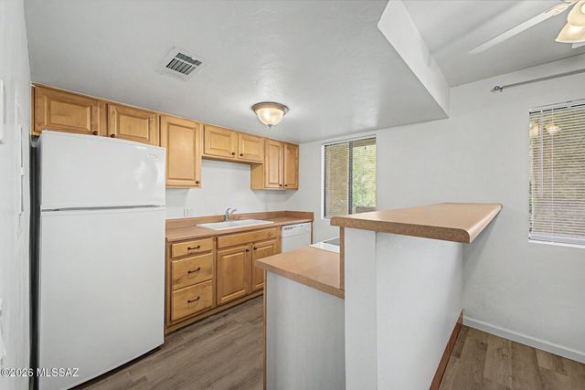 455 W Kelso St Apt 222, Tucson, AZ 85705