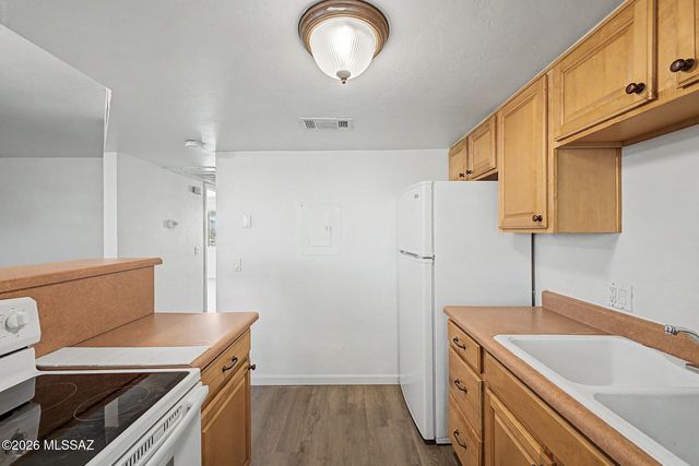 455 W Kelso St Apt 222, Tucson, AZ 85705