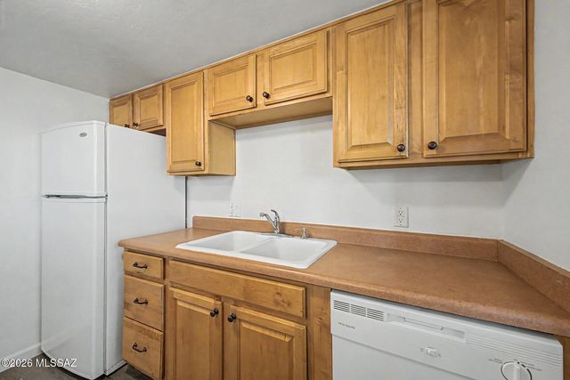 455 W Kelso St Apt 222, Tucson, AZ 85705