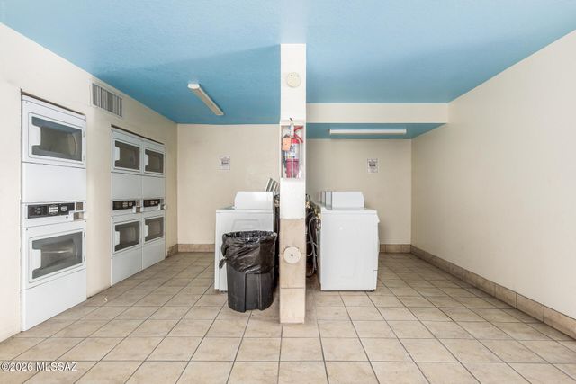 455 W Kelso St Apt 222, Tucson, AZ 85705
