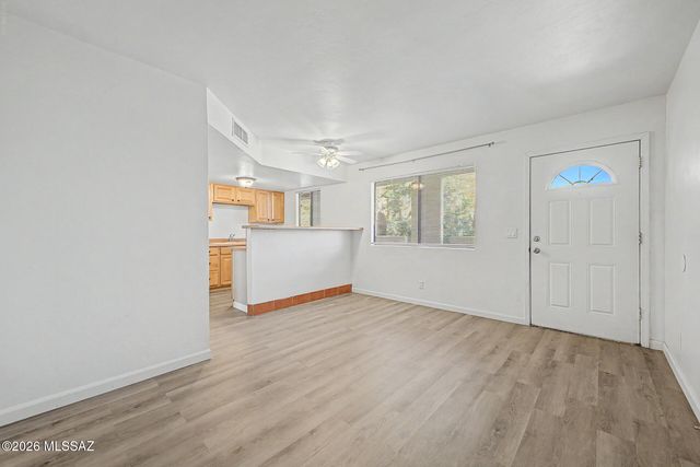 455 W Kelso St Apt 222, Tucson, AZ 85705