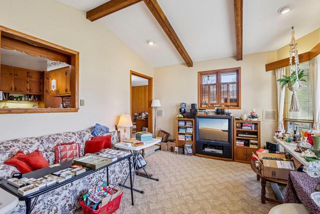 1626 Meadowcrest Lane, Middleton, WI 53562