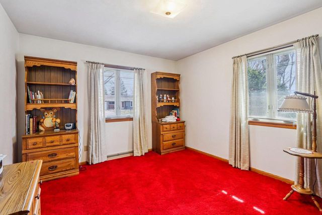 1626 Meadowcrest Lane, Middleton, WI 53562