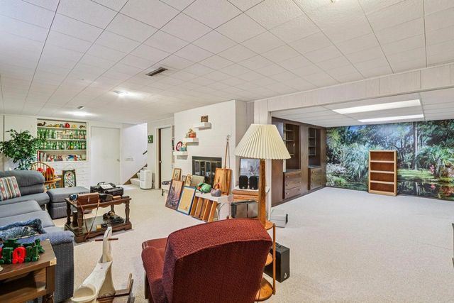 1626 Meadowcrest Lane, Middleton, WI 53562