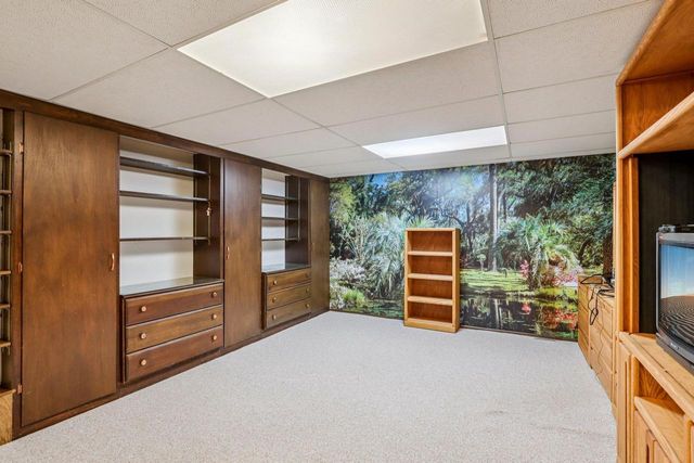 1626 Meadowcrest Lane, Middleton, WI 53562