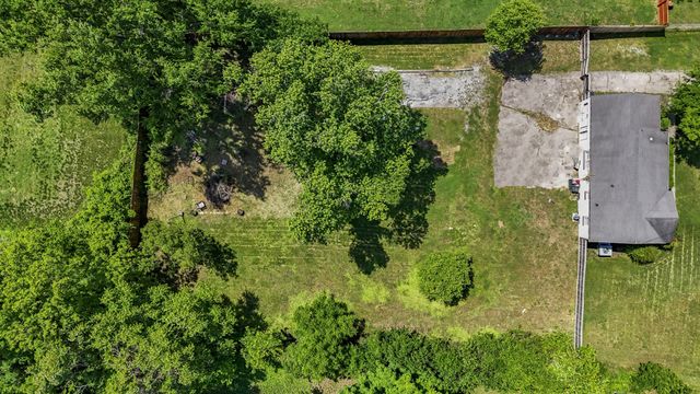 4946 Hopedale Dr, Nashville, TN 37211