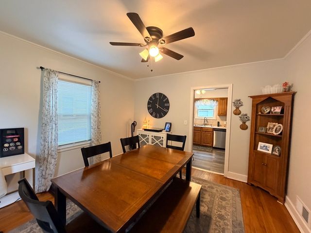 402 S Rockford Avenue, Rockford, IL 61104
