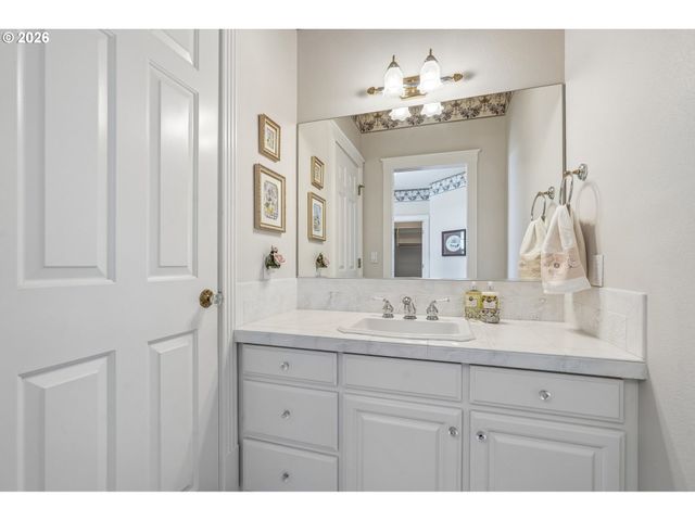 3101 Ne 143RD St, Vancouver, WA 98686