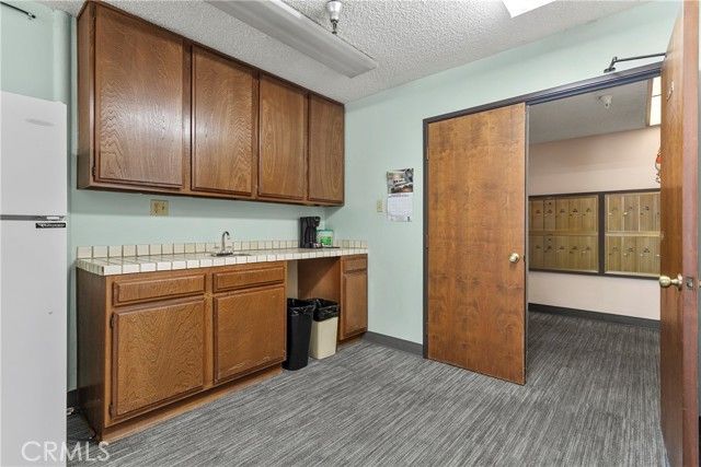 18900 Delaware 43, Huntington Beach, CA 92648