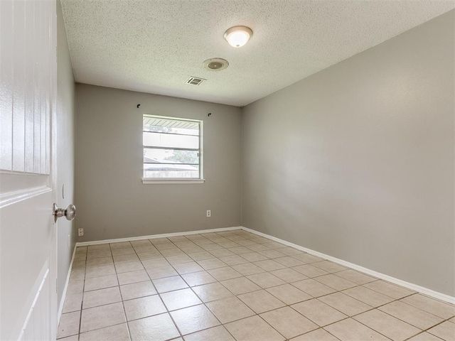 941 N Bradley Avenue, Oklahoma City, OK 73127