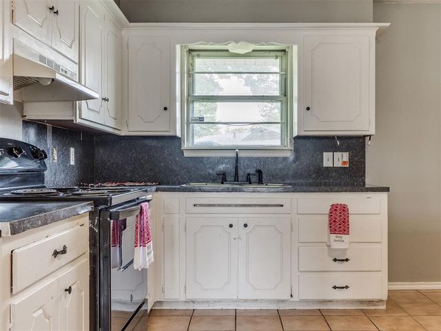 941 N Bradley Avenue, Oklahoma City, OK 73127