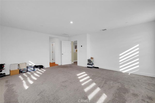 882 Kirkwood Court, Olivehurst, CA 95961