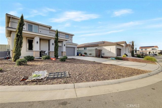 882 Kirkwood Court, Olivehurst, CA 95961