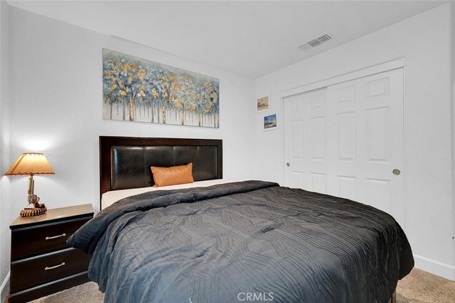 882 Kirkwood Court, Olivehurst, CA 95961