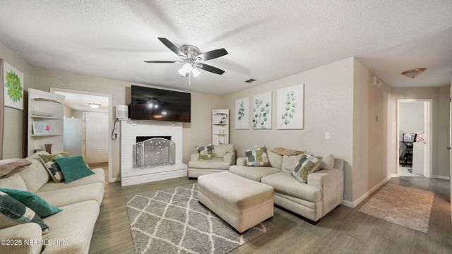 11428 RUSTIC PINES Circle E, Jacksonville, FL 32257