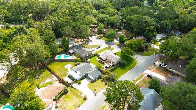 11428 RUSTIC PINES Circle E, Jacksonville, FL 32257