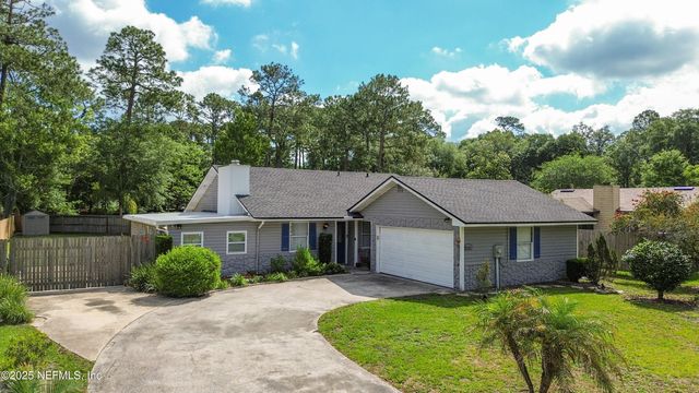 11428 RUSTIC PINES Circle E, Jacksonville, FL 32257