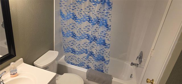 22523 WESTCHESTER BOULEVARD 201E, Punta Gorda, FL 33980