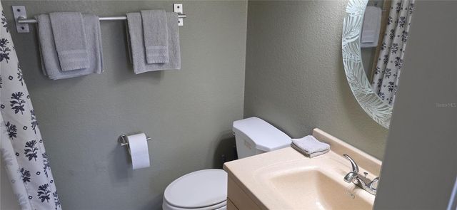 22523 WESTCHESTER BOULEVARD 201E, Punta Gorda, FL 33980