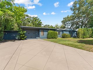 200 66TH STREET N, St Petersburg, FL 33710