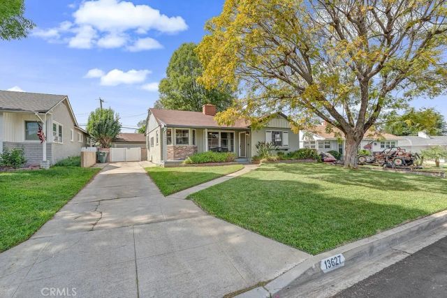 13627 De Alcala, La Mirada, CA 90638