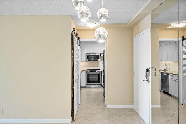 3301 S Ocean Boulevard 207, Highland Beach, FL 33487