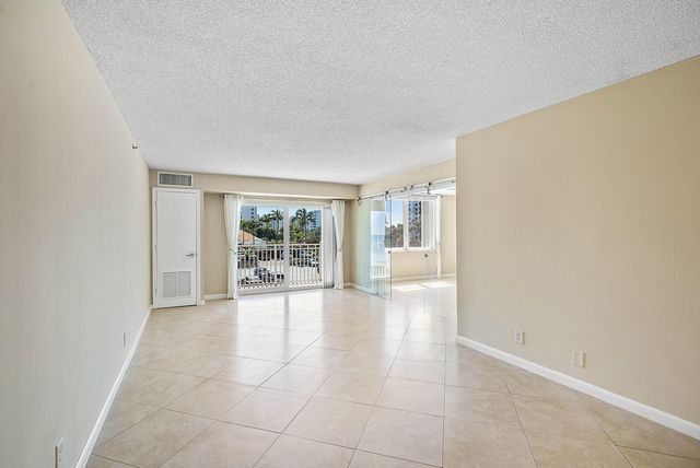 3301 S Ocean Boulevard 207, Highland Beach, FL 33487