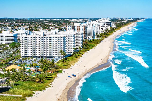 3301 S Ocean Boulevard 207, Highland Beach, FL 33487