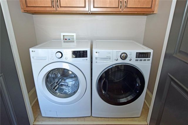 396 15th NW Street 8, Atlanta, GA 30318