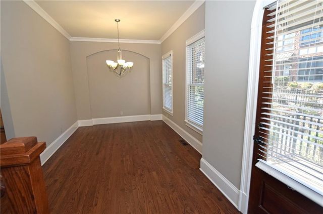 396 15th NW Street 8, Atlanta, GA 30318