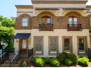 396 15th NW Street 8, Atlanta, GA 30318