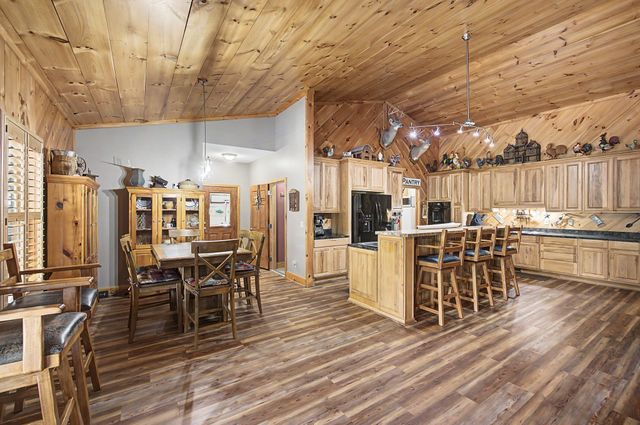 1615 Highway 230, Waverly, TN 37185