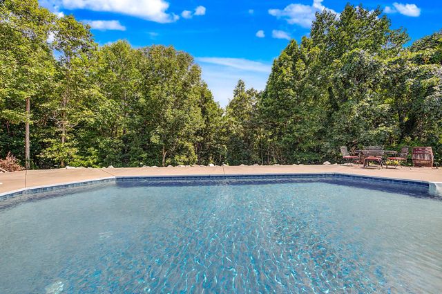 1615 Highway 230, Waverly, TN 37185
