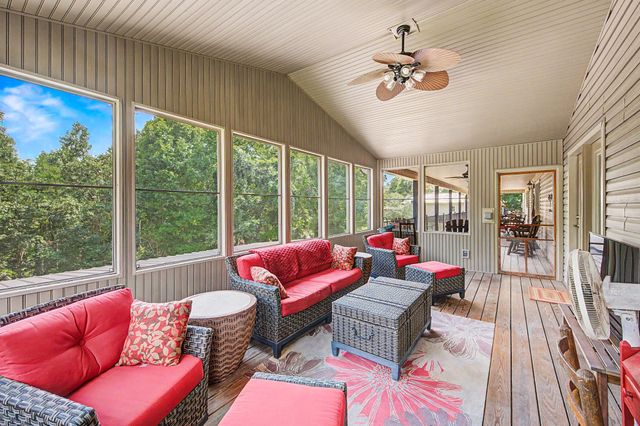 1615 Highway 230, Waverly, TN 37185
