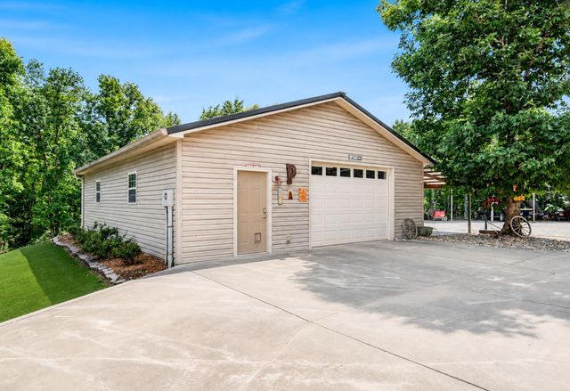 1615 Highway 230, Waverly, TN 37185