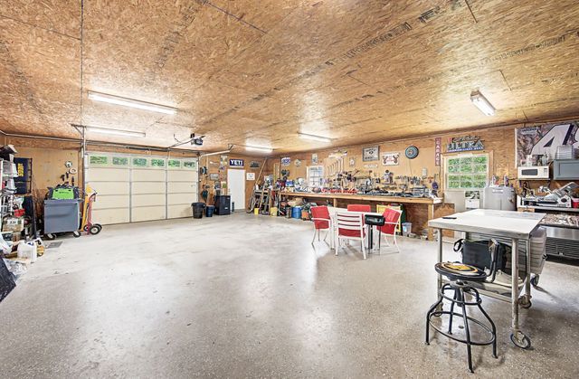 1615 Highway 230, Waverly, TN 37185