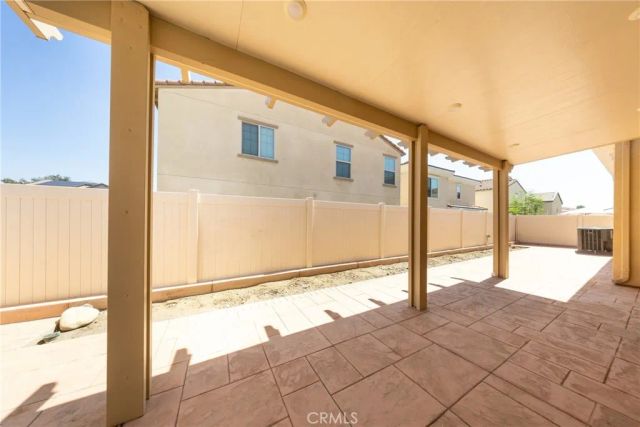 493 N Pinewood Avenue, Rialto, CA 92376
