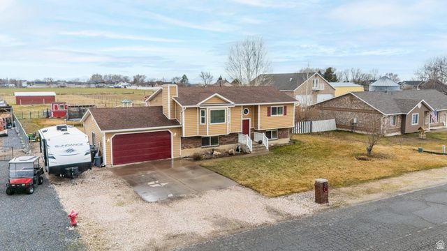 4901 W 650 N, West Point, UT 84015