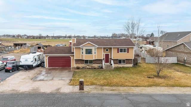 4901 W 650 N, West Point, UT 84015