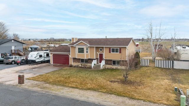 4901 W 650 N, West Point, UT 84015