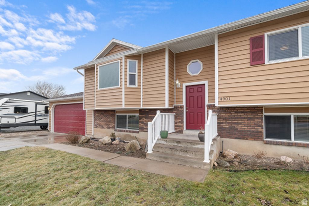 4901 W 650 N, West Point, UT 84015