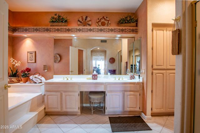 15450 W FAIRMOUNT Avenue, Goodyear, AZ 85395