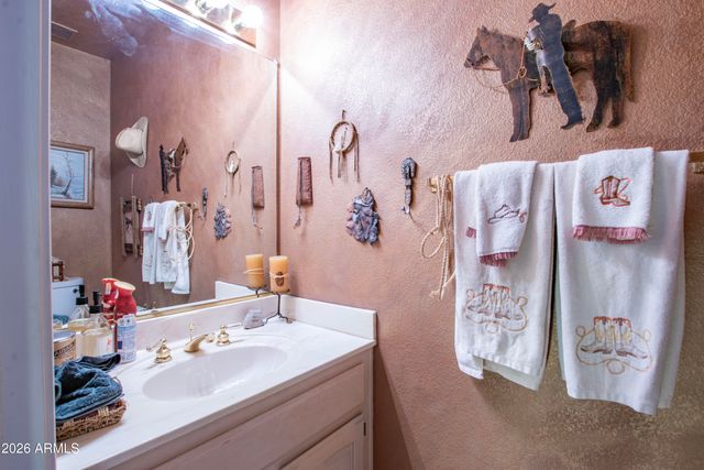 15450 W FAIRMOUNT Avenue, Goodyear, AZ 85395