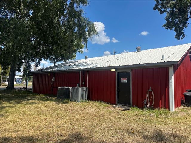 10950 Highway 150, Shepherd, TX 77371