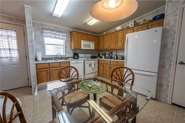 30305 N Basin Road, Meadview, AZ 86444