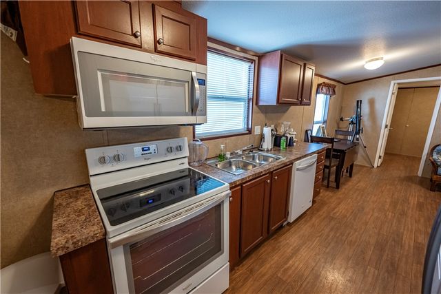 30305 N Basin Road, Meadview, AZ 86444