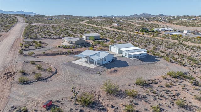 30305 N Basin Road, Meadview, AZ 86444